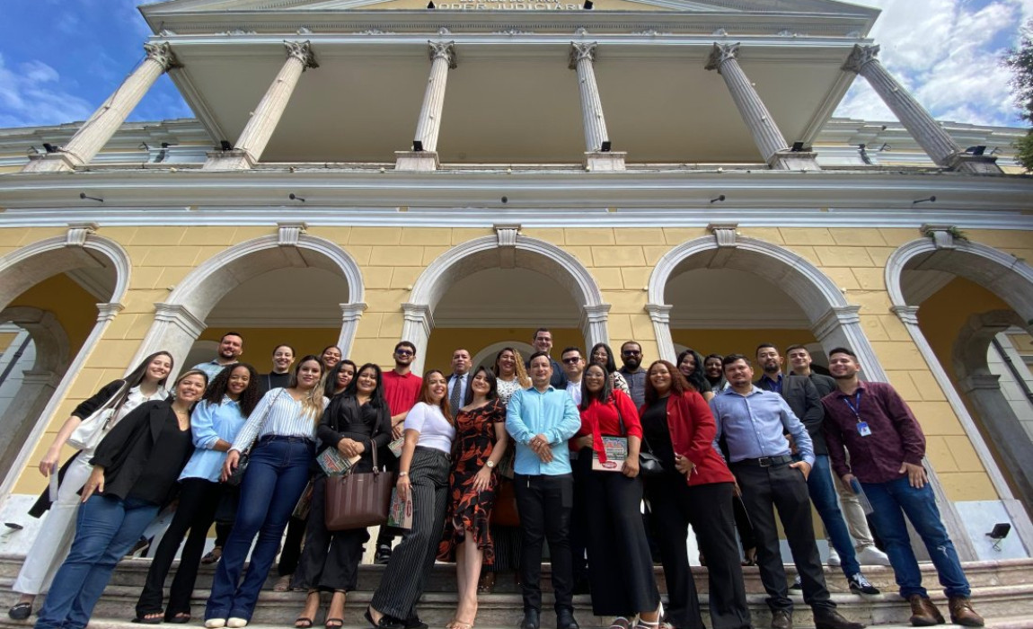 Estudantes do curso de direito da Uniesamaz visitam Edifício-Sede do Tribunal de Justiça do Pará